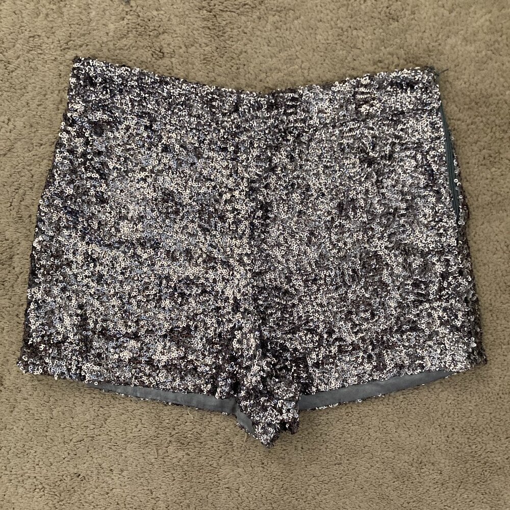Forever 21 grey sequin shorts size small